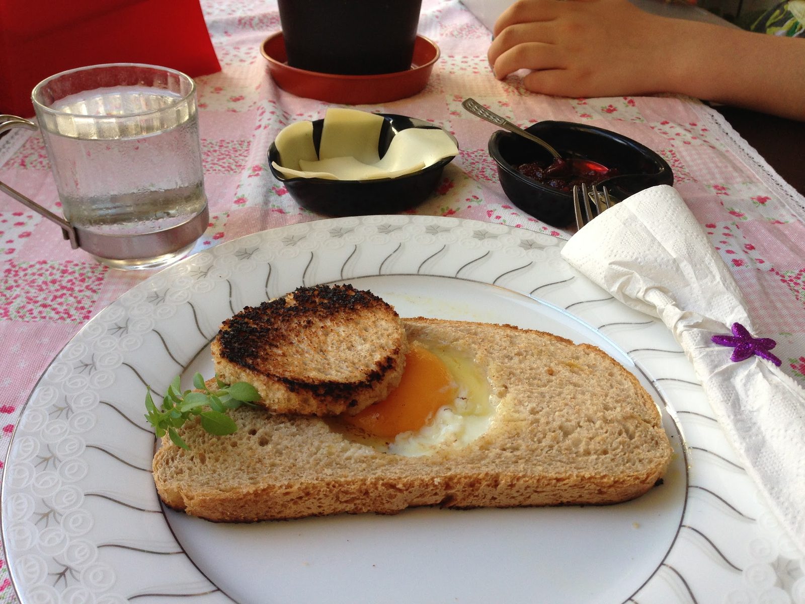 Naz'ın Ekmek Yumurtası